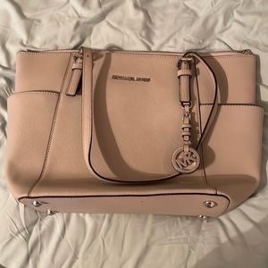 grey michael kors purse